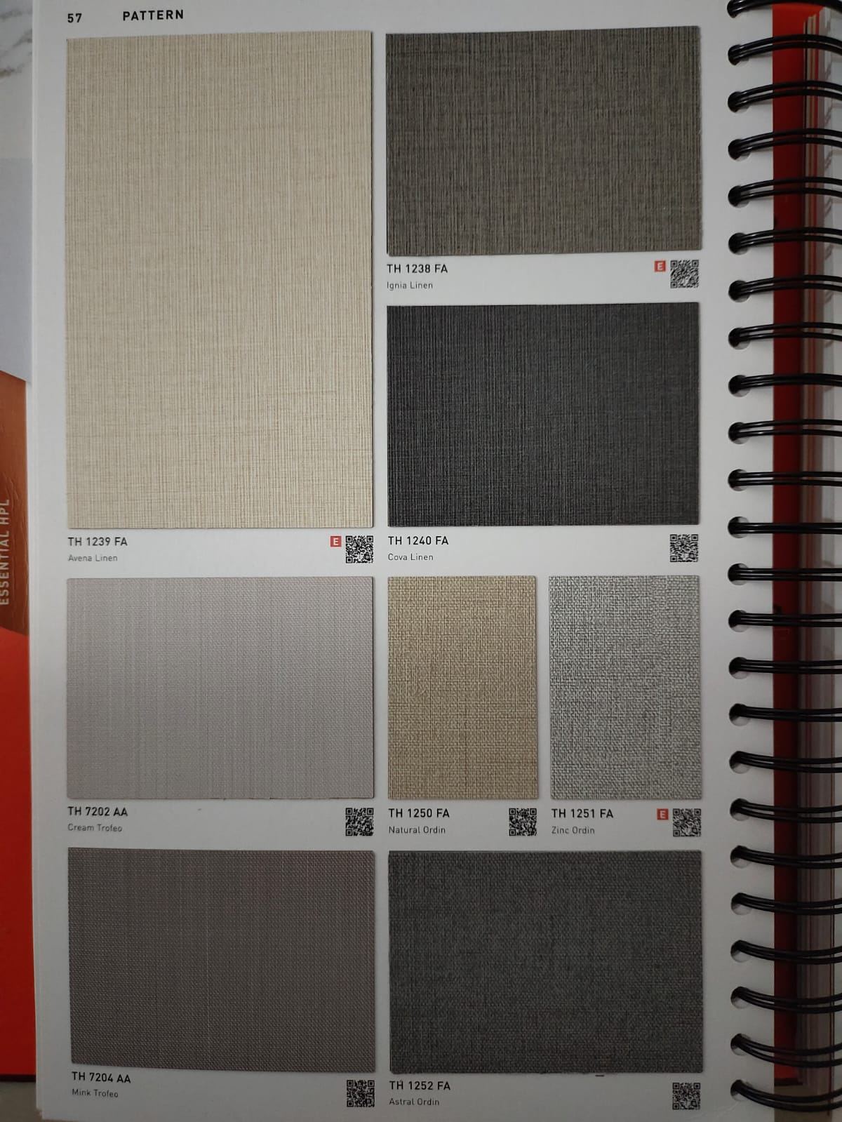 Katalog Warna 18